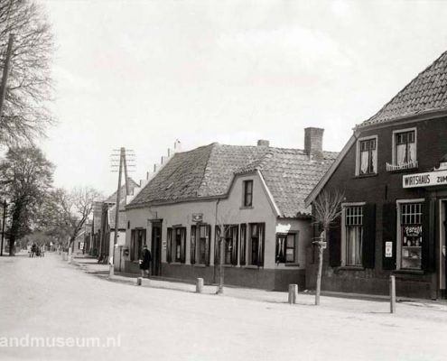 Heelweg Dinxperlo-Suderwick, gezien vanuit de Kwikkelstraat